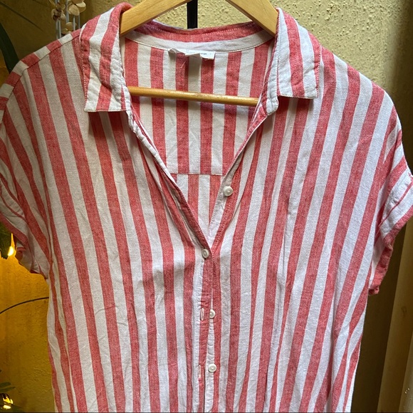 Red/ White Stripes Tops.Size- M - Picture 5 of 14
